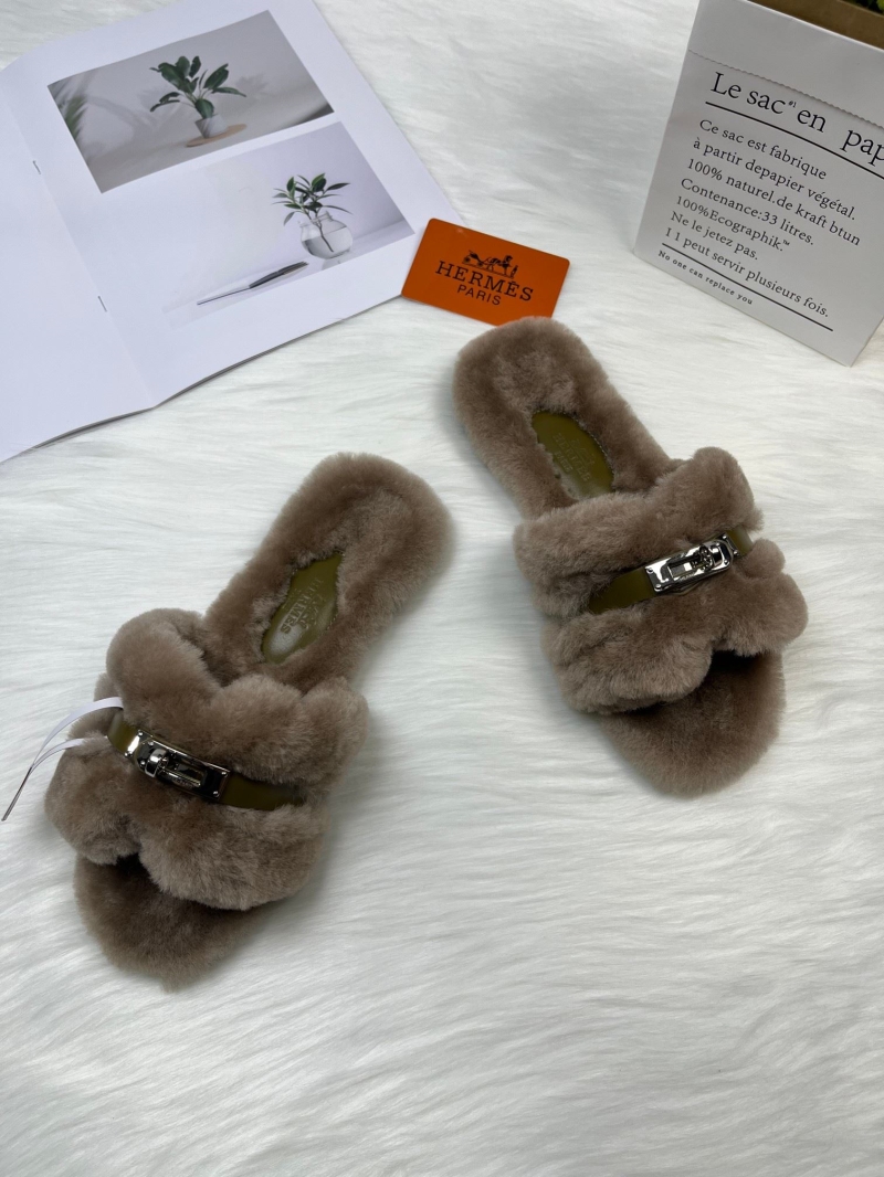 H**me5 slippers